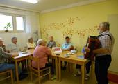 9 2016 - hudební kavárnička s P. Grossem